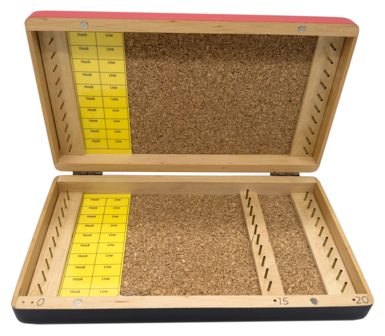 ROACHBOX_15-20_1_WEB.png