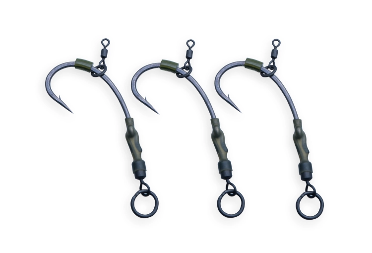RONNIE RIGS SIZE 4 BARBED TRIO.jpg