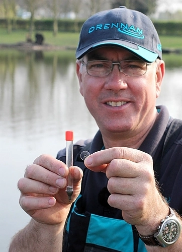 SHORTY PELLET WAGGLER Spławik Drennan